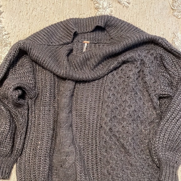 Free People new dream pullover - Picture 3 of 3